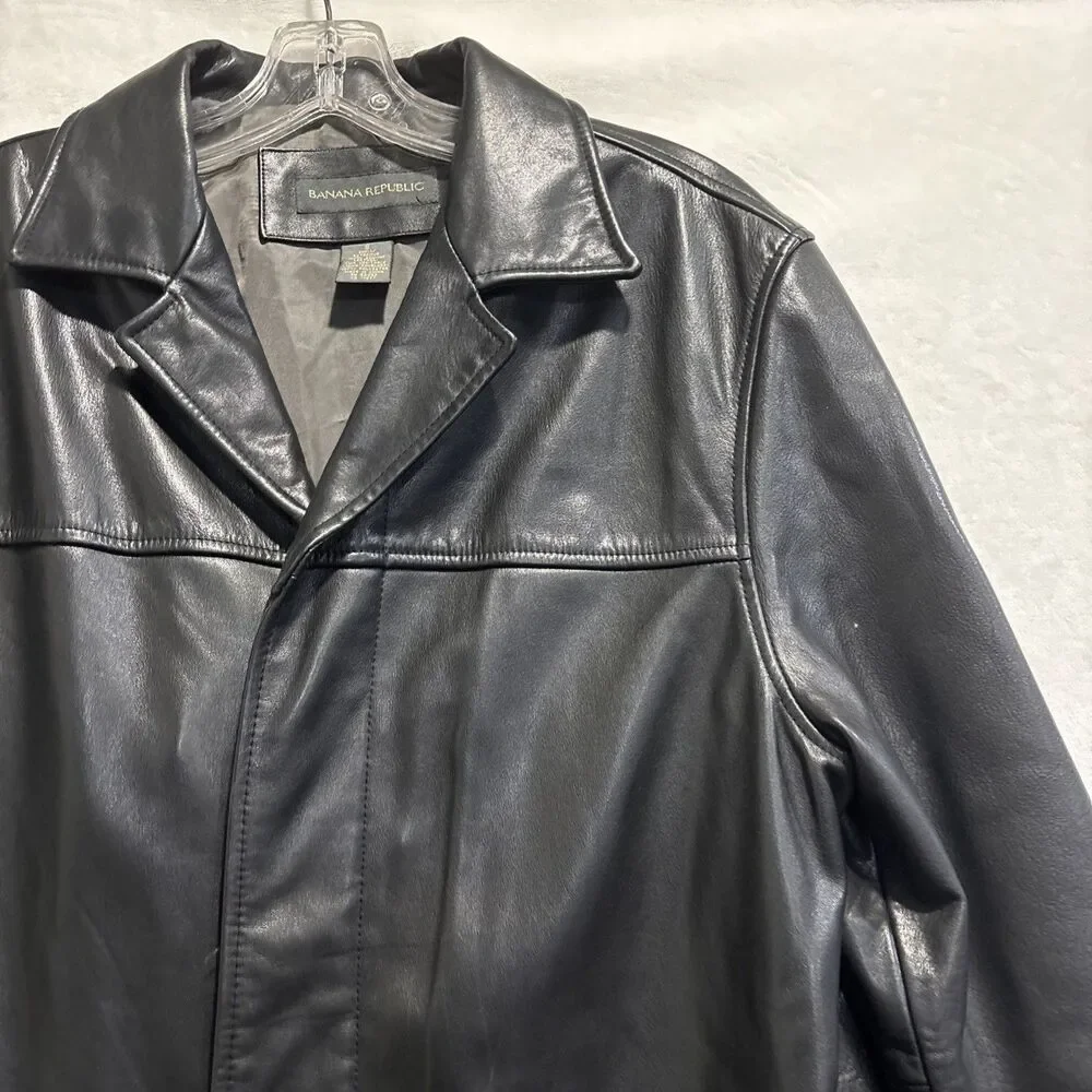 Banana Republic Vintage Coat Jacket Men's Small Black Genuine Leather Button Up
